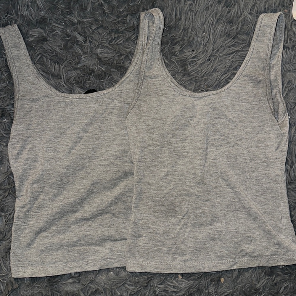 2 shein tanks